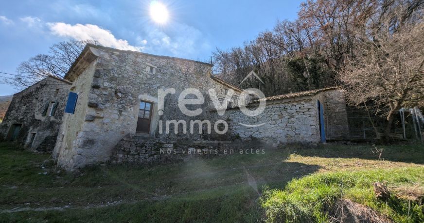 vente Maison à rénover Roche Saint Secret Beconne