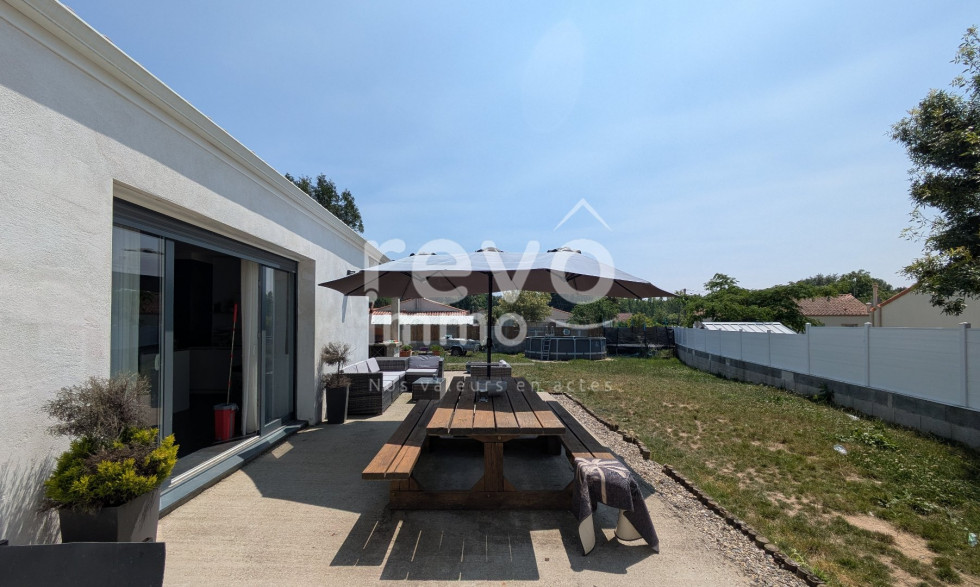 vente Maison Saint Colomban - Photo 1