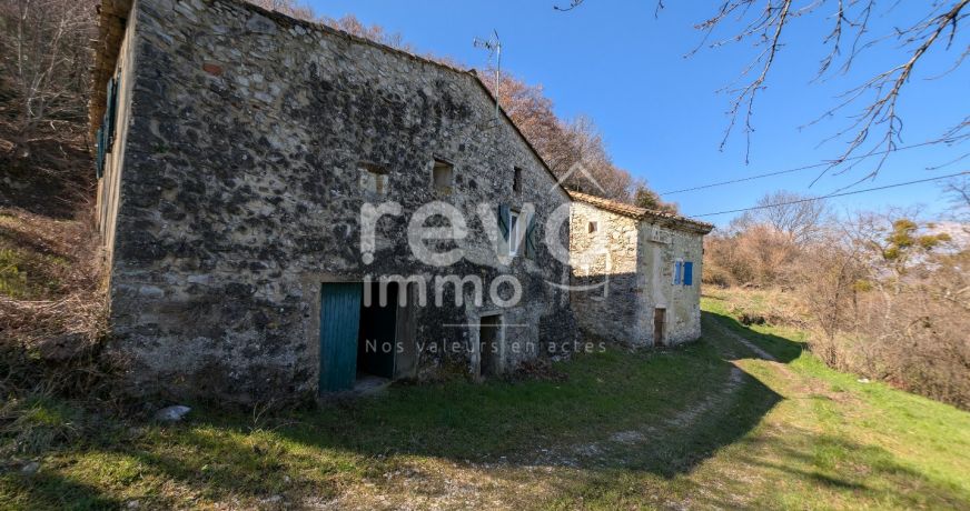 vente Maison à rénover Roche Saint Secret Beconne