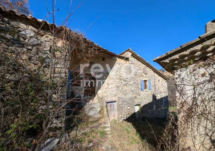 à vendre Maison à rénover Roche Saint Secret Beconne