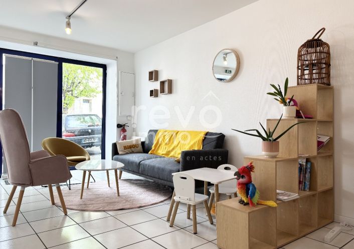 à vendre Immeuble mixte Niort