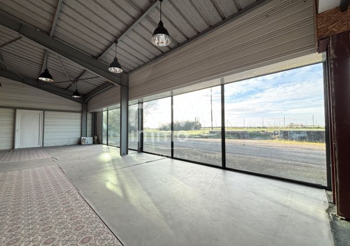 à vendre Local artisanal Fontenay Le Comte