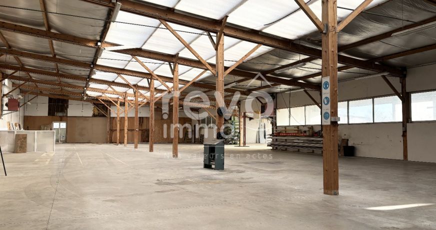 vente Local artisanal Fontenay Le Comte