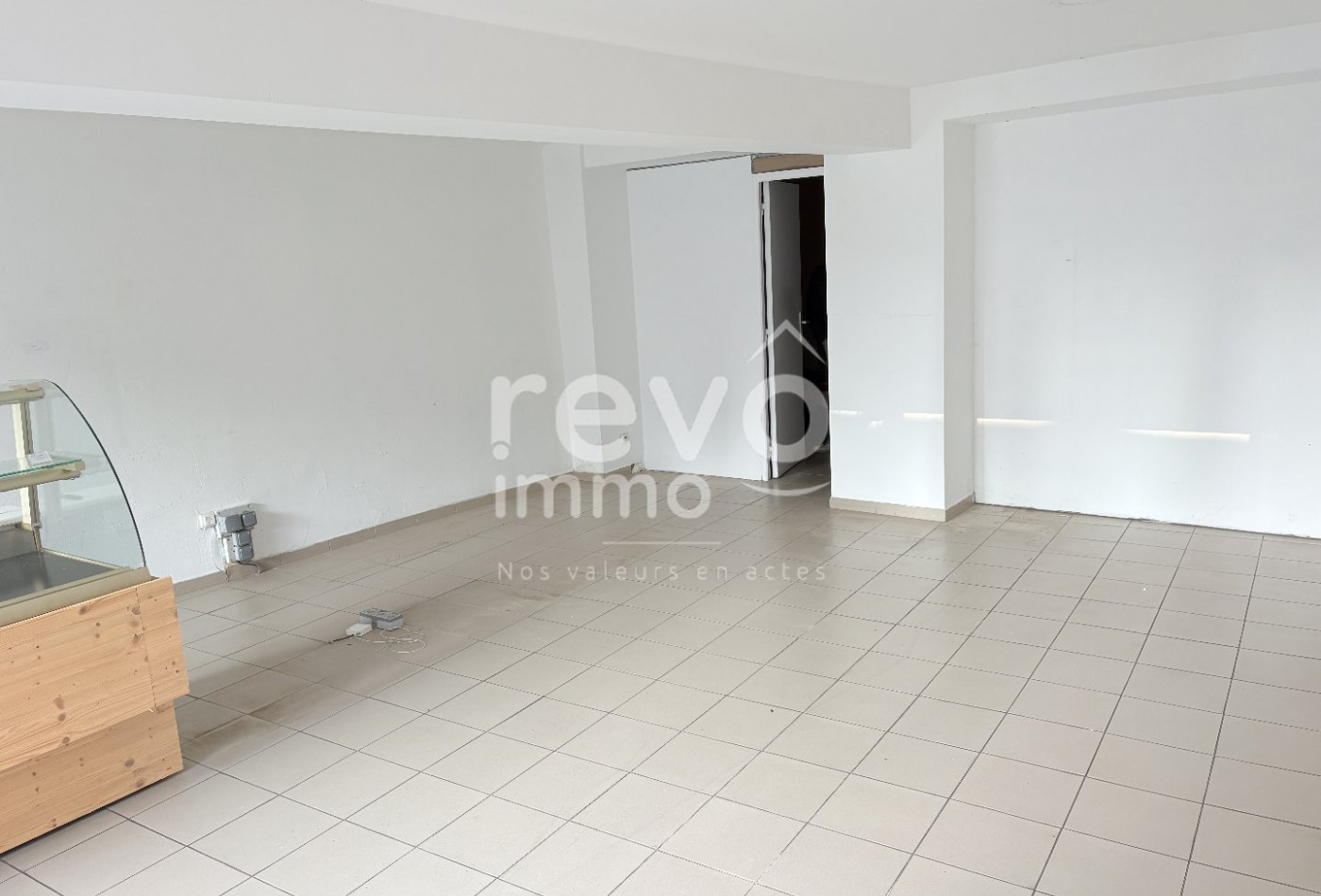 location Local commercial Chanzeaux - Photo 5