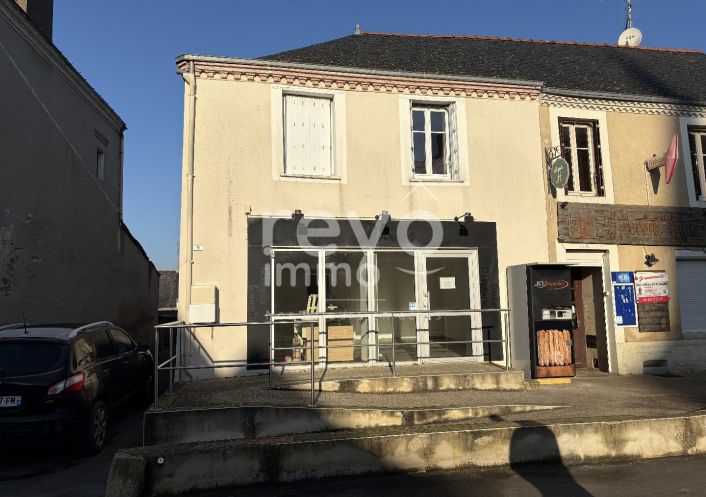 à louer Local commercial Chanzeaux