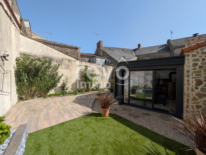 vente Maison Rocheserviere - Photo 1