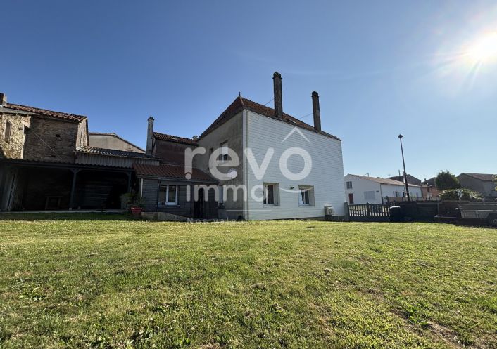 à vendre Maison Saint Pierre Du Chemin