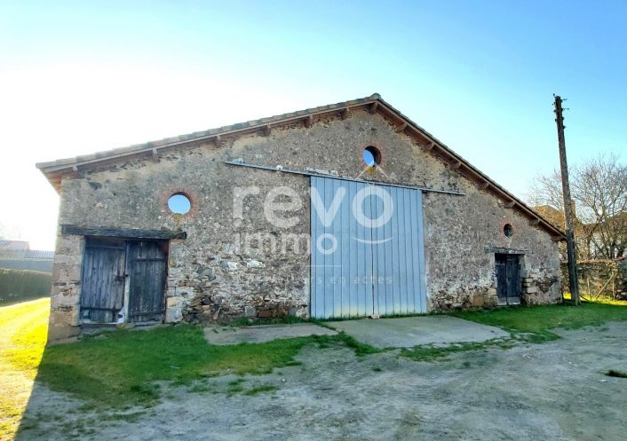 à vendre Grange MontrÉverd