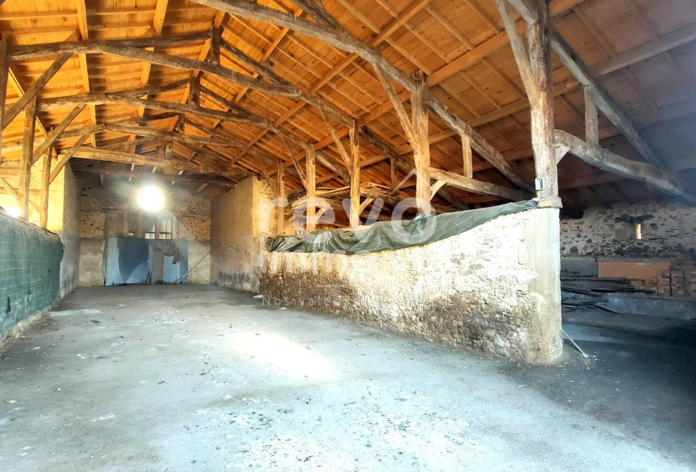 vente Grange MontrÉverd - Photo 3