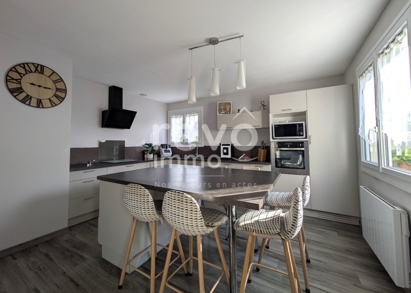 vente Maison Rocheserviere - Photo 1