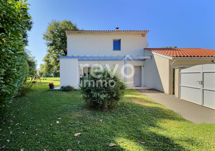 à vendre Maison individuelle Monthieux