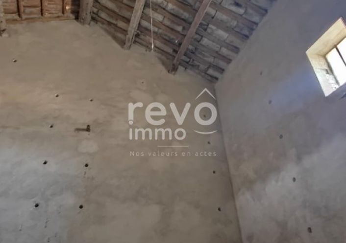 à vendre Maison à rénover Camaret Sur Aigues