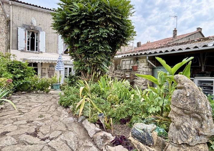 à vendre Maison de ville Saint Pierre Du Chemin