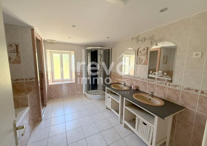 à vendre Maison bourgeoise MontrÉverd