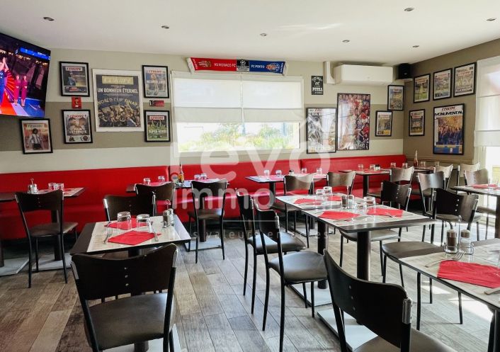 à vendre Local commercial Saint Laurent Des Autels