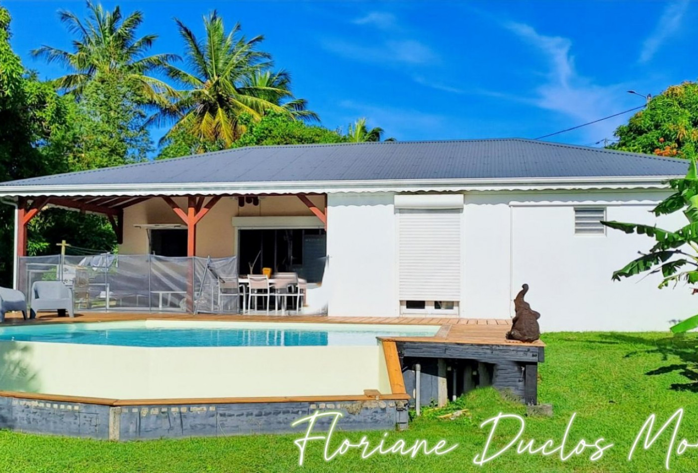 vente Maison Sainte Rose - Photo 1