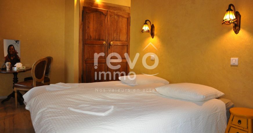 vente Roche Saint Secret Beconne