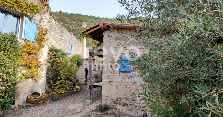 vente Roche Saint Secret Beconne