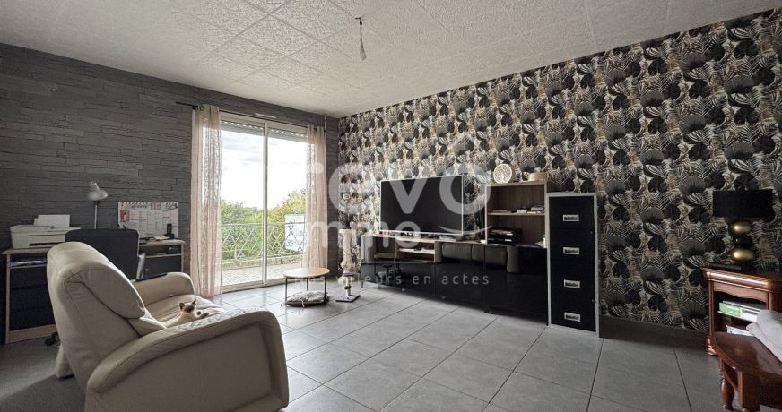 vente Immeuble mixte Oulmes