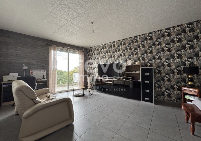 à vendre Immeuble mixte Oulmes