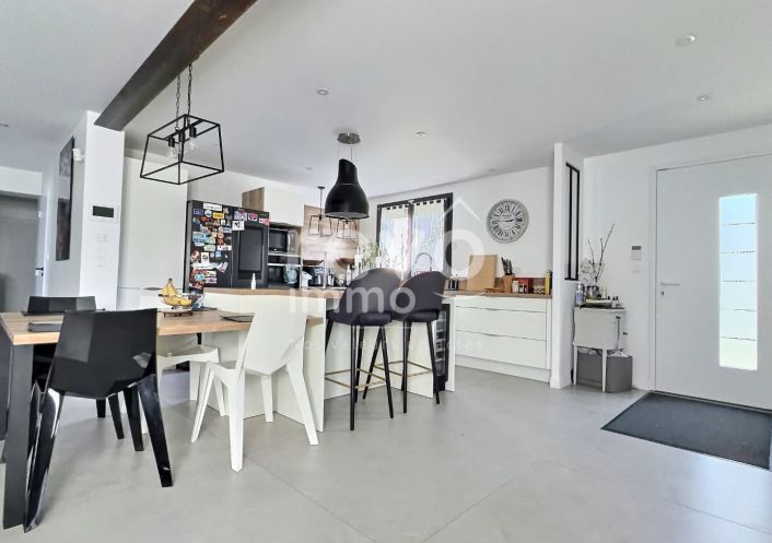 à vendre Maison individuelle Mionnay