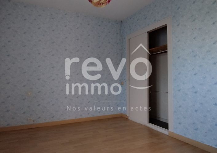 à vendre Maison à rénover La Menitre