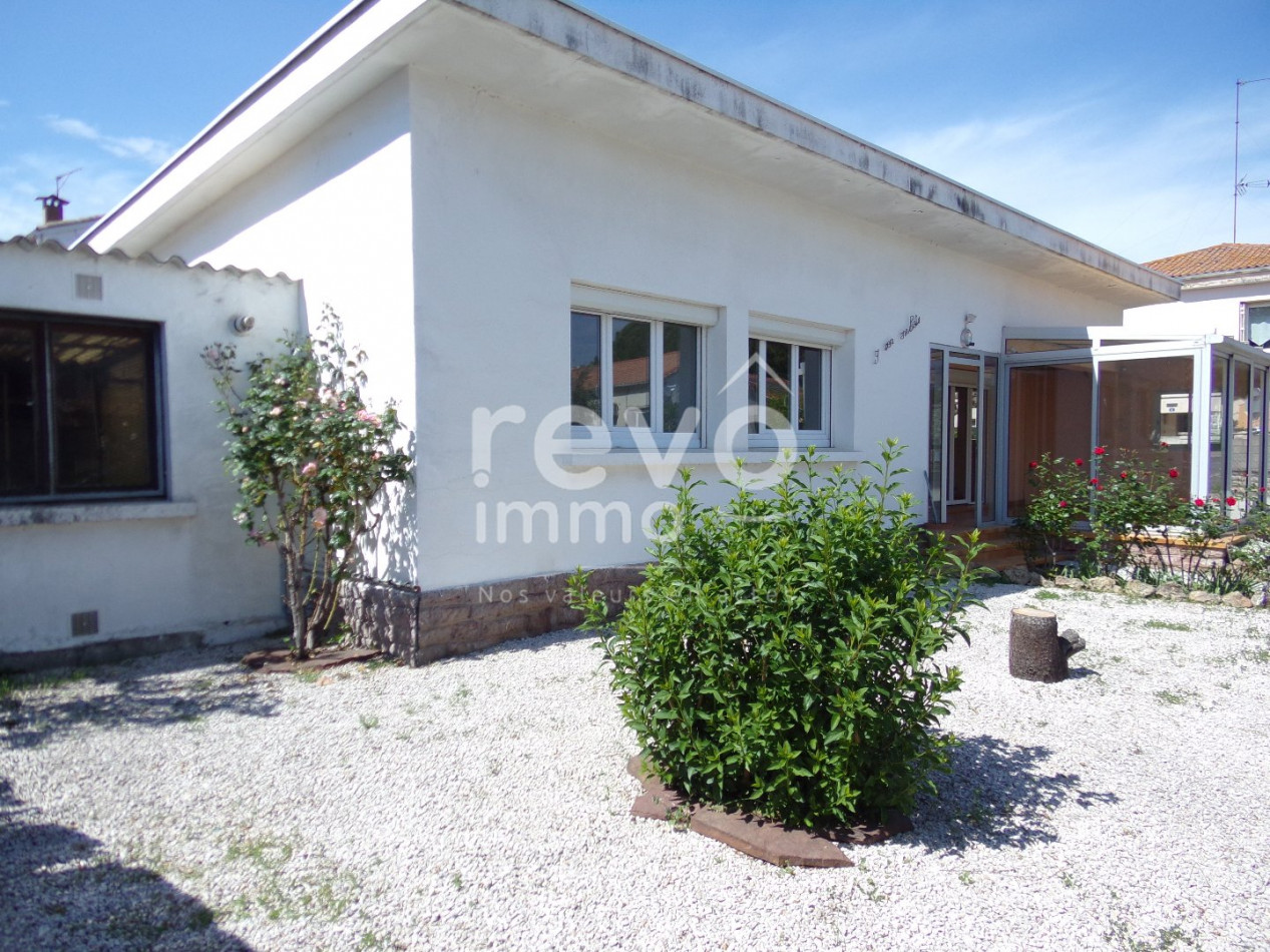à vendre Villa Paulhan - Photo 1