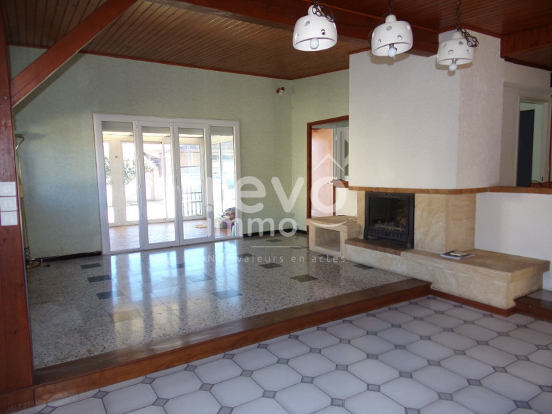 vente Villa Paulhan - Photo 1