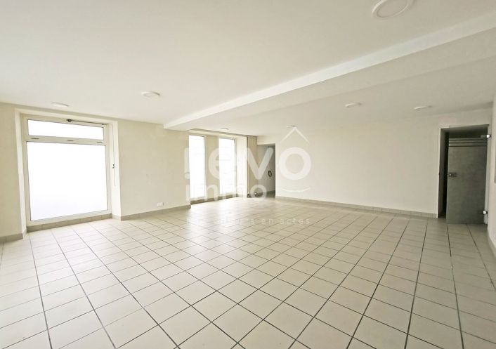 à louer Local commercial Oree D'anjou