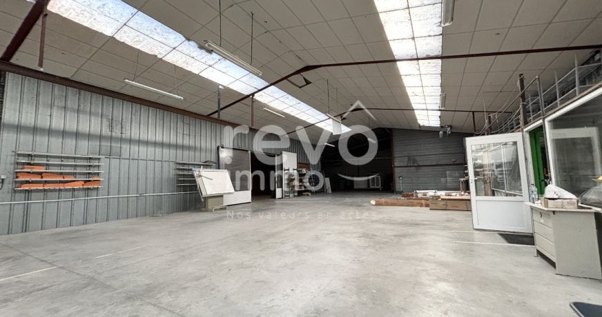 vente Local artisanal Fontenay Le Comte