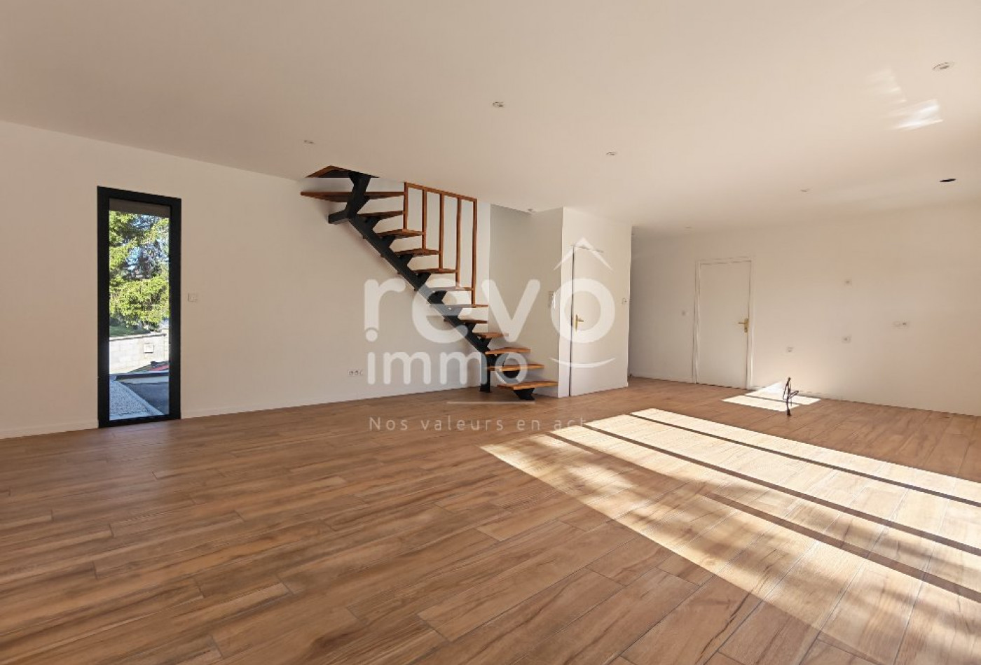 vente Maison contemporaine Saint Jean De Thurigneux - Photo 3