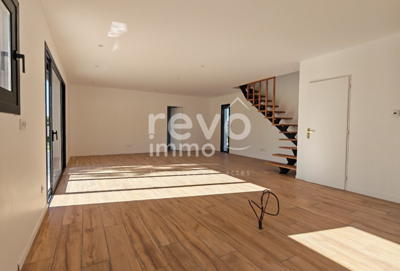 vente Maison contemporaine Saint Jean De Thurigneux - Photo 4