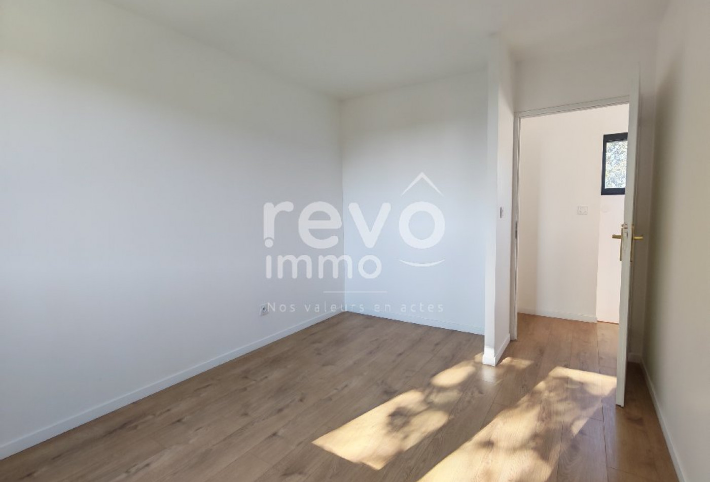 vente Maison contemporaine Saint Jean De Thurigneux - Photo 5