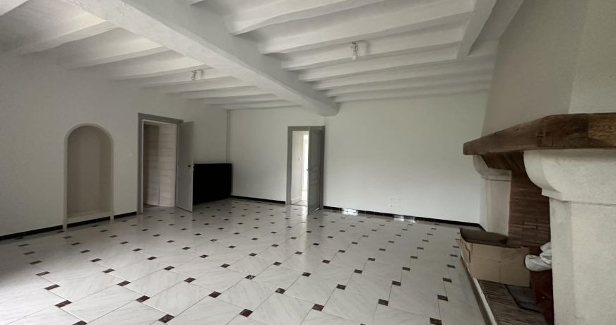 location Maison Chanzeaux