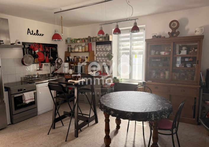 à vendre Maison en pierre MontrÉverd