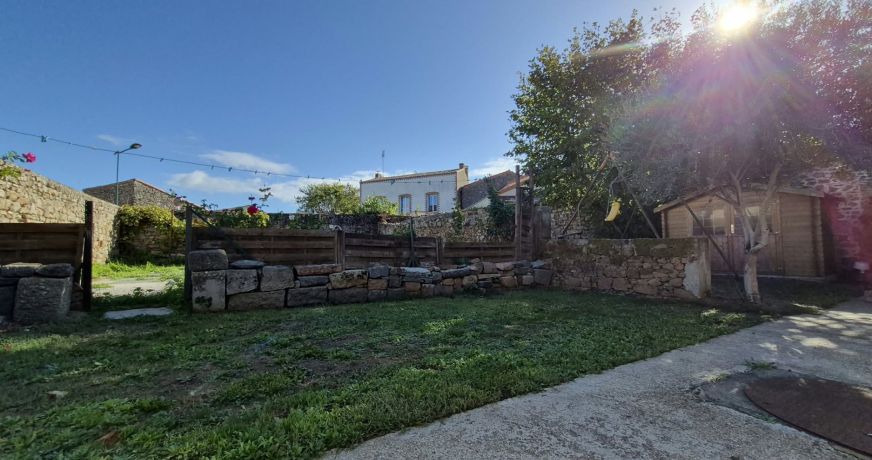 vente Maison en pierre Vezins