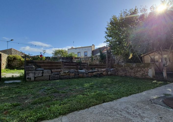 à vendre Maison en pierre Vezins