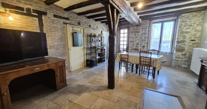 vente Maison en pierre Vezins