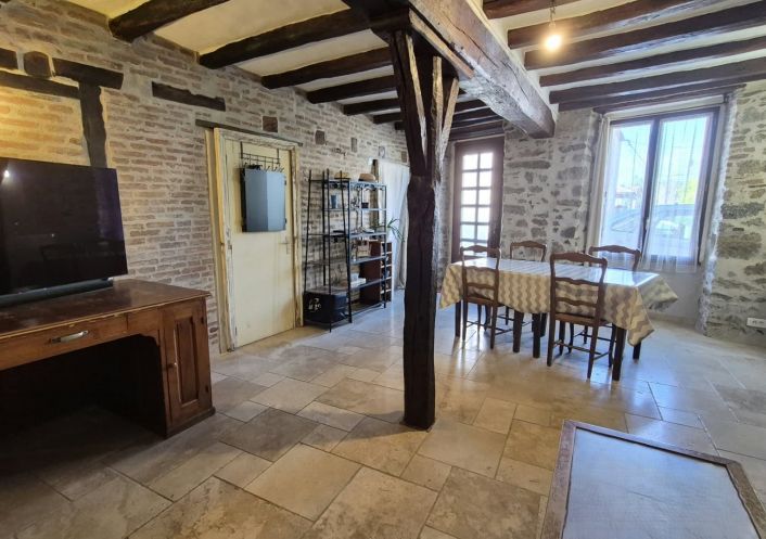 à vendre Maison en pierre Vezins