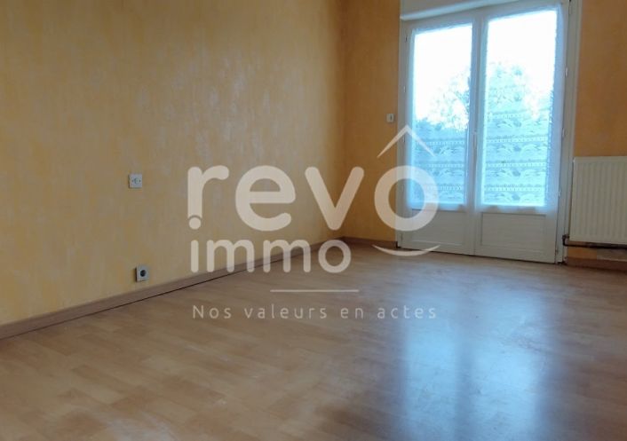 à vendre Maison à rénover La Menitre