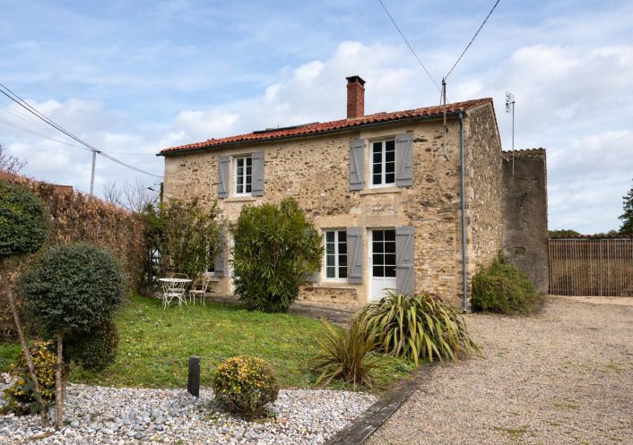 à vendre Maison de caractère La Caillere Saint Hilaire