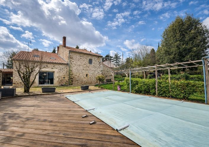 à vendre Maison de caractère La Caillere Saint Hilaire