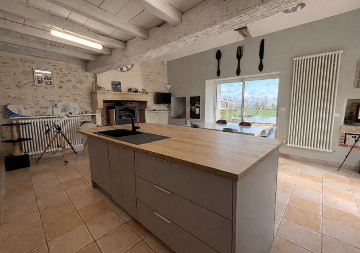 à vendre Maison de caractère La Caillere Saint Hilaire