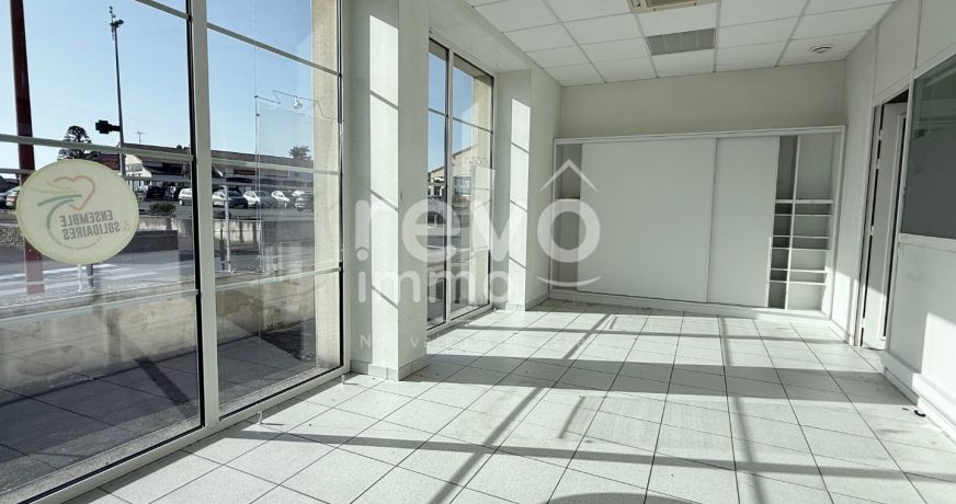 vente Local commercial Lire