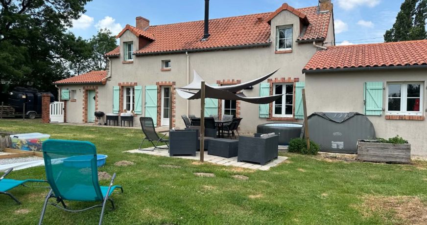 vente Maison Saint Georges Des Gardes