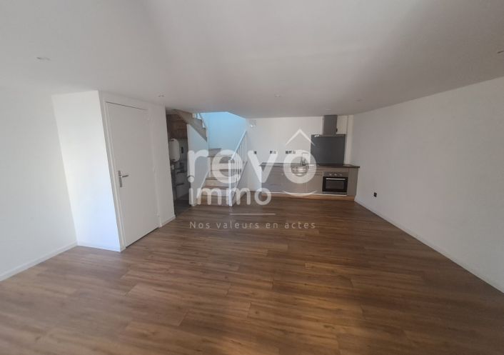 à louer Maison Murs Erigne