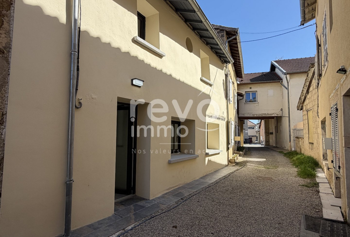 vente Maison de village Amberieux En Dombes - Photo 3