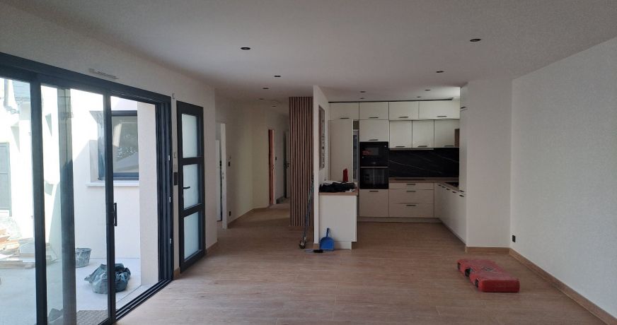 location Maison Beaucouze