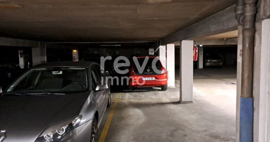 location Parking intérieur Angers