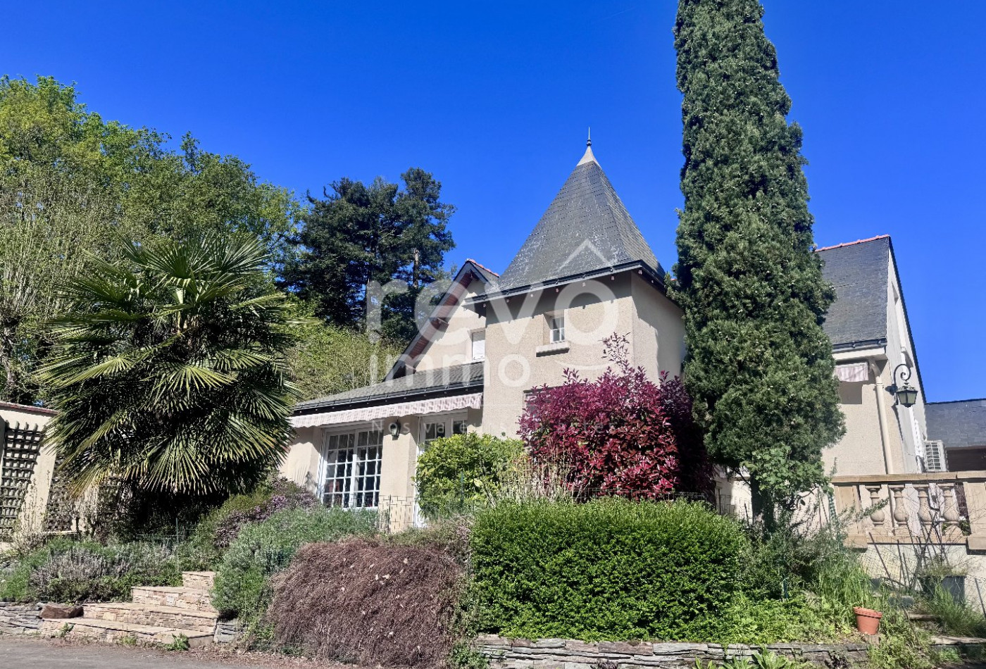 vente Maison Montreuil Juigne - Photo 1